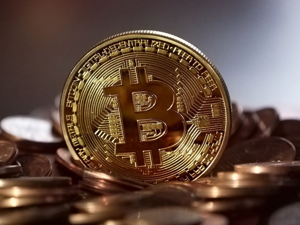 bitcoin-2008262_1280.jpg Как это работает: о Blockchain в 500 слов