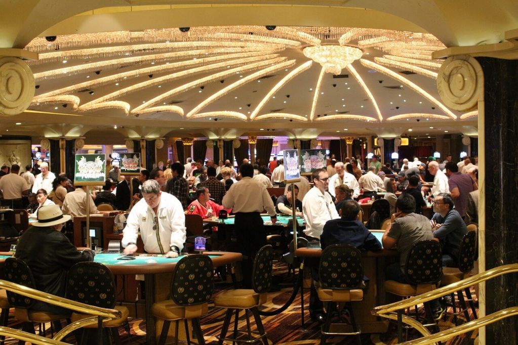 gambling-587996_1280.jpg Почему покер имеет такое важное значение для искусственного интеллекта